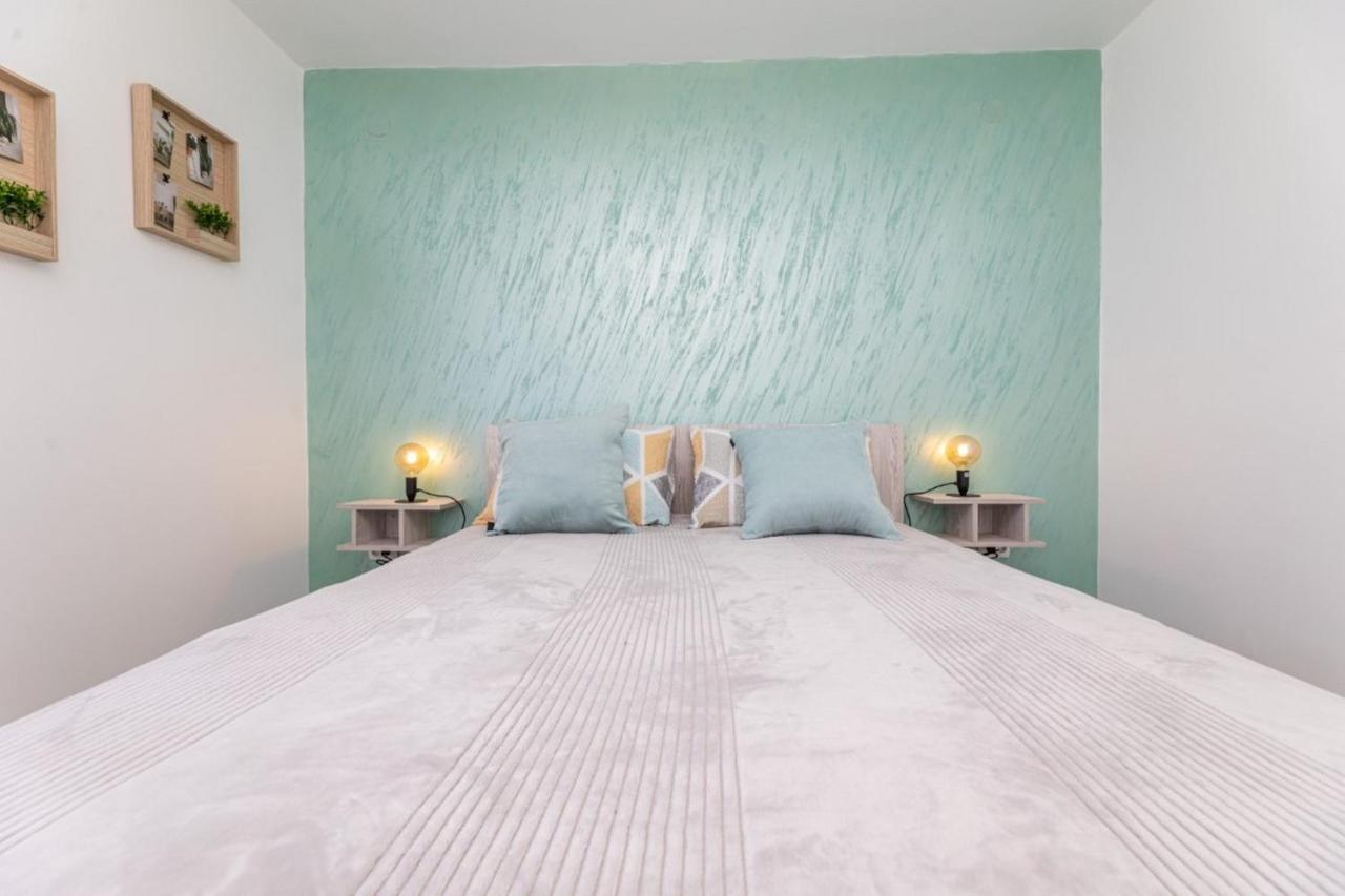 Apartman Grzetic Šilo Buitenkant foto