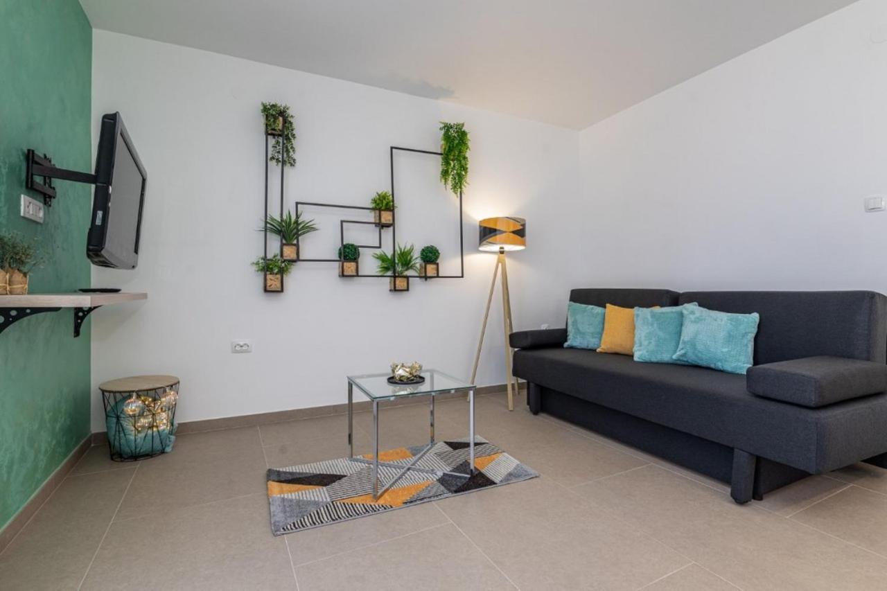 Apartman Grzetic Šilo Buitenkant foto