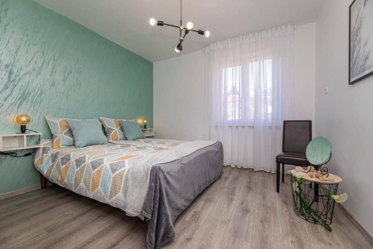 Apartman Grzetic Šilo Buitenkant foto